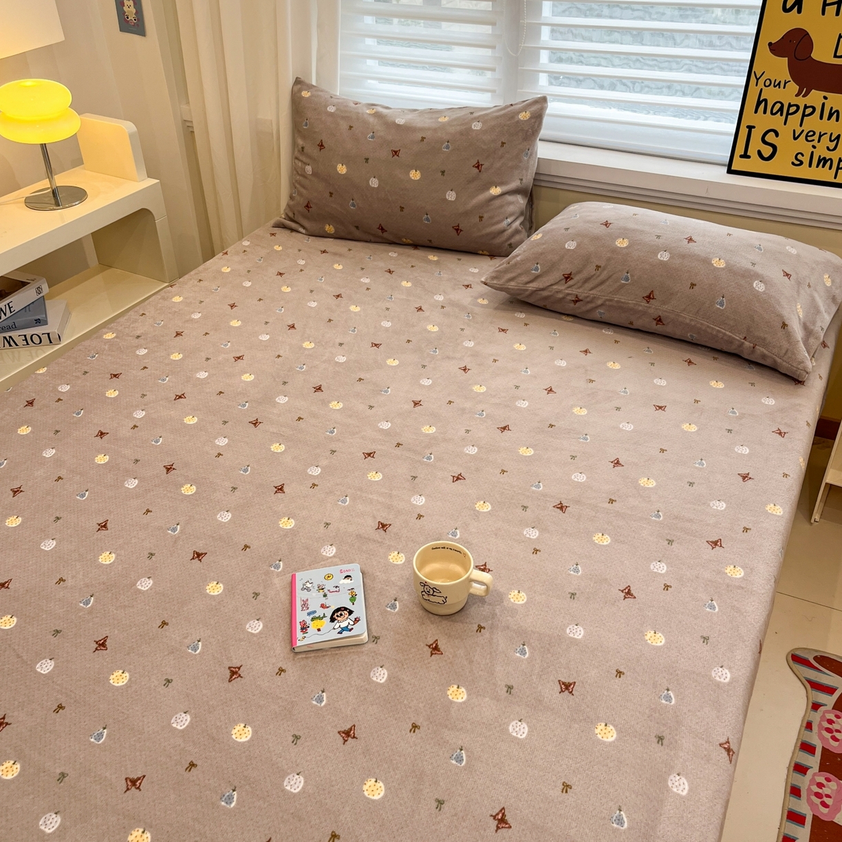 91家纺网 家纺一手货源 找家纺 小桃姐家纺 2025新款高克重牛奶绒印花床笠单品床笠床笠单件 南瓜派