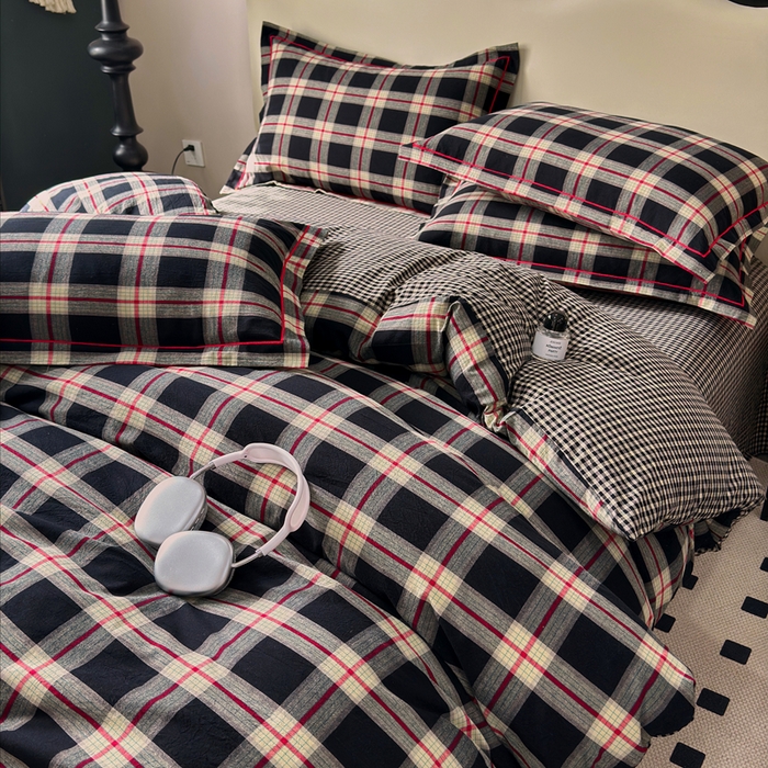 91家纺网 家纺一手货源 找家纺 三沁家居 2025新款格子色织全棉水洗棉四件套直播爆款量大价优 雅韵格调