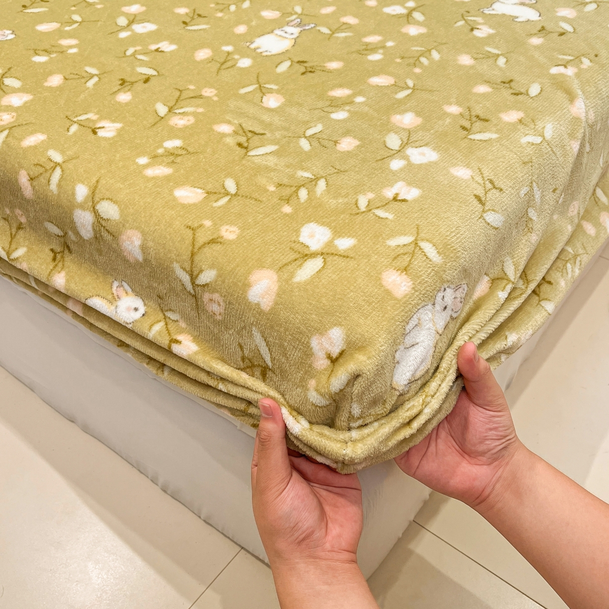 91家纺网 家纺一手货源 找家纺 小桃姐家纺 2025新款高克重牛奶绒印花床笠单品床笠床笠单件 田野免