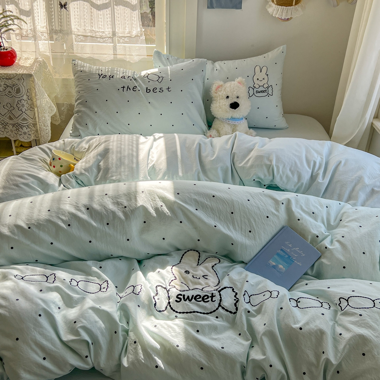 91家纺网 家纺一手货源 找家纺 （总）贝凯瑞 2026新款仿棉木棉水洗棉绣花ins小清新床裙床单款四件套-糖果兔系列