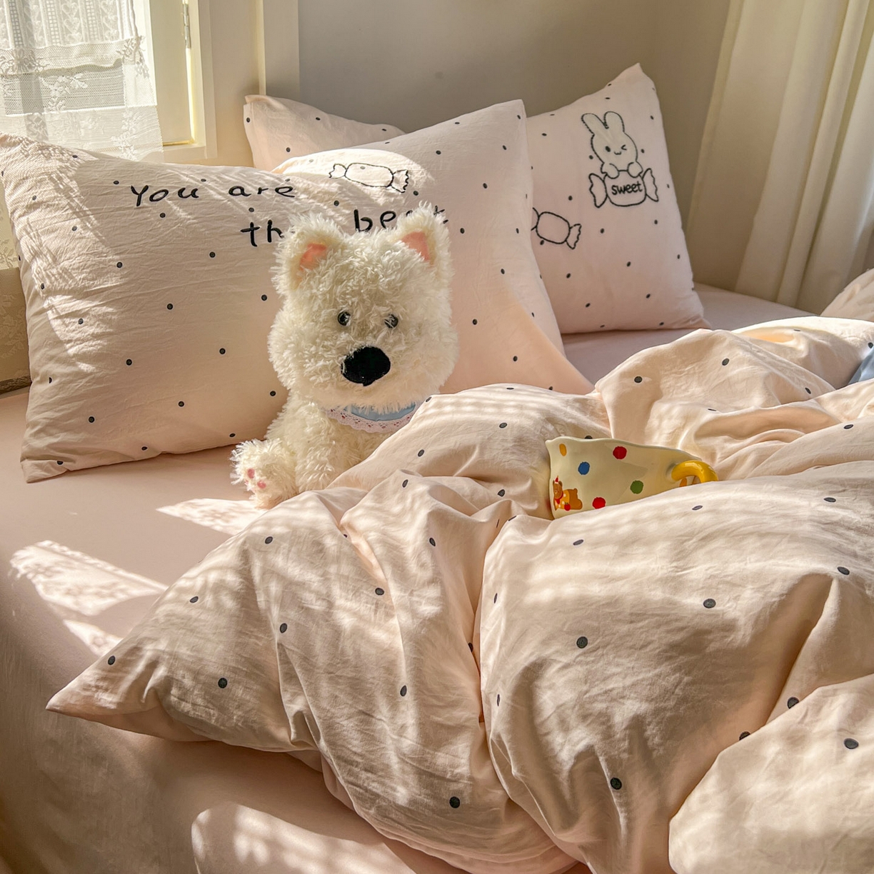 91家纺网 家纺一手货源 找家纺 贝凯瑞 2026新款仿棉木棉水洗棉绣花ins小清新床裙床单款四件套-糖果兔系列 糖果兔-糯米玉