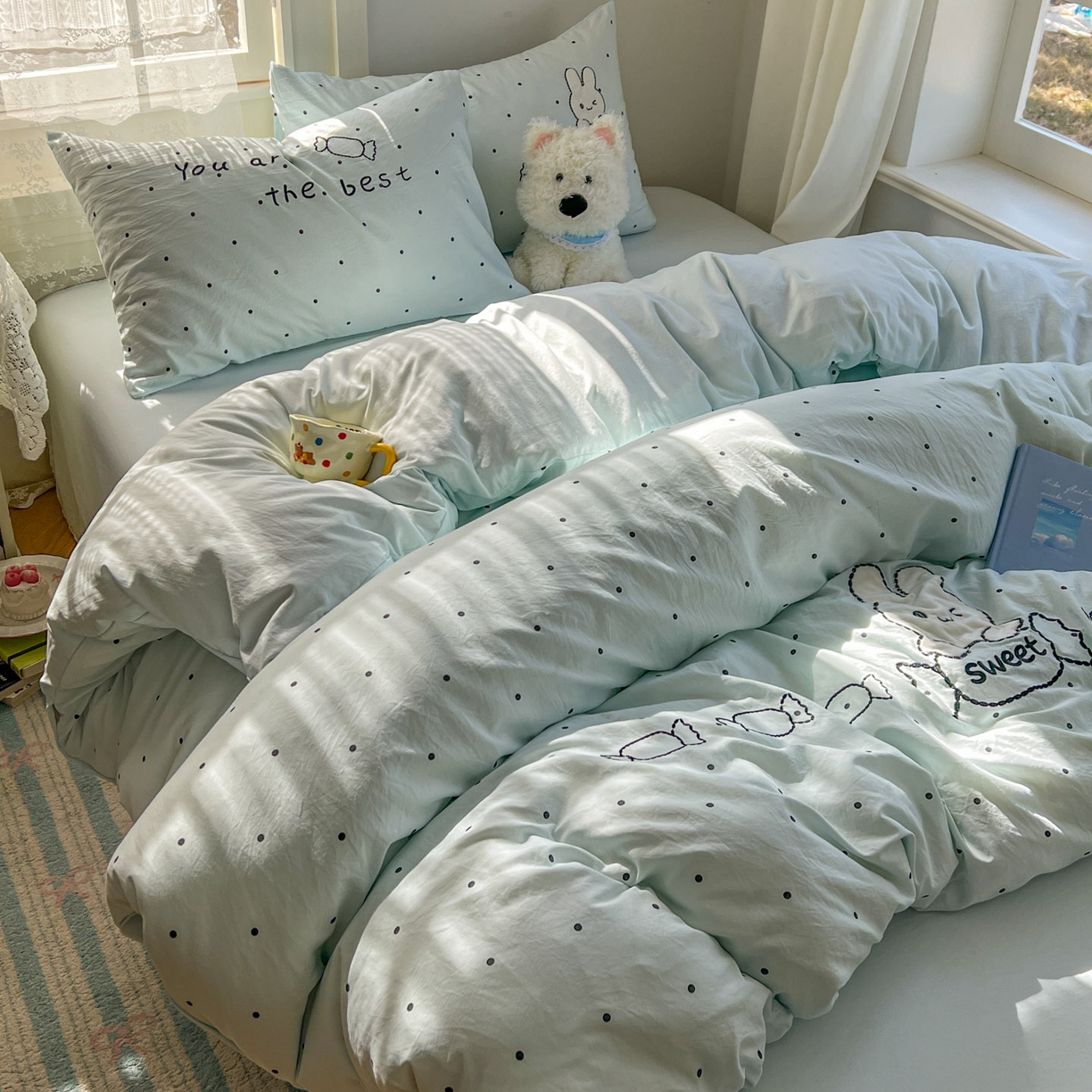 91家纺网 家纺一手货源 找家纺 贝凯瑞 2026新款仿棉木棉水洗棉绣花ins小清新床裙床单款四件套-糖果兔系列 糖果兔-天空蓝