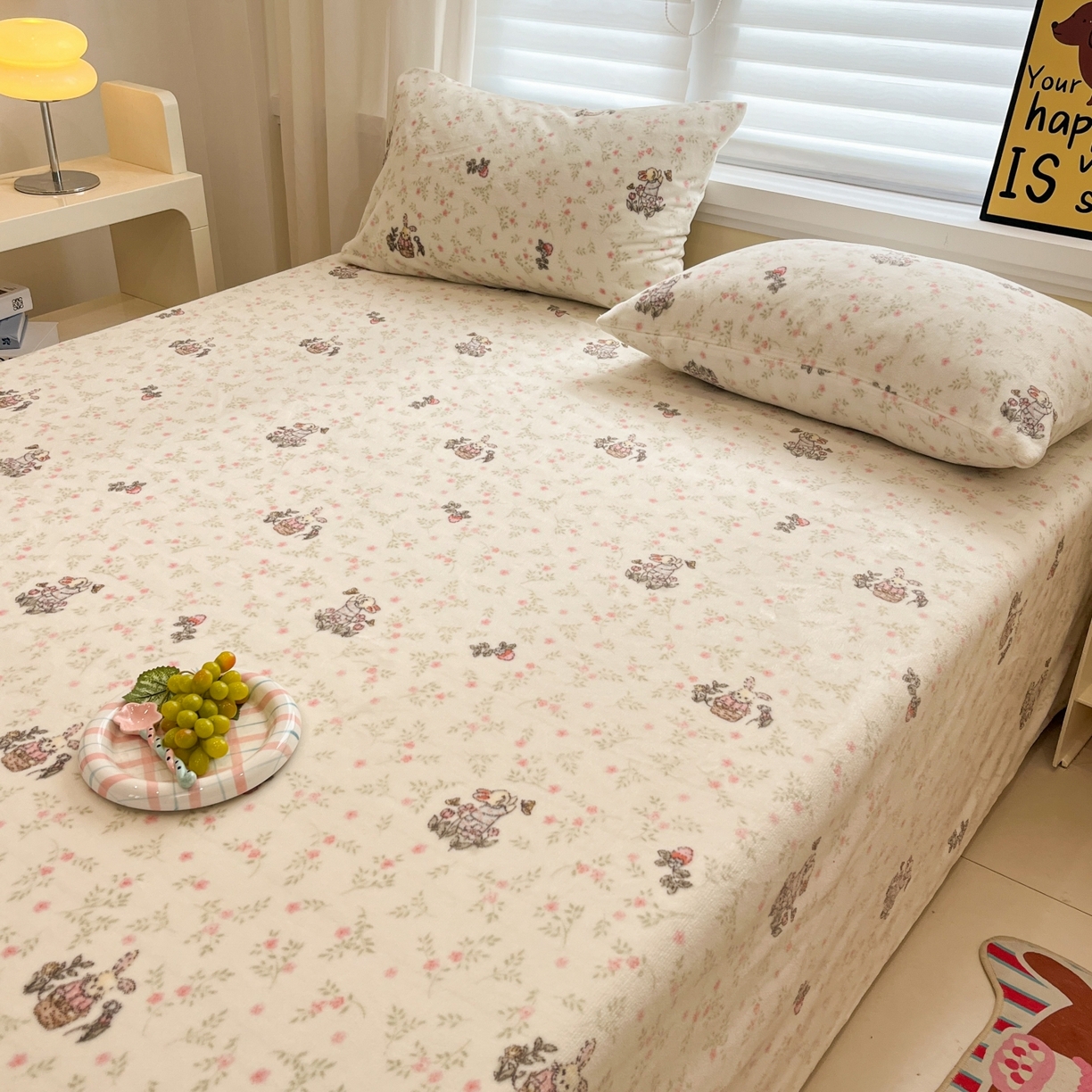 91家纺网 家纺一手货源 找家纺 小桃姐家纺 2025新款高克重牛奶绒印花床单单品床单床单单件 花音兔
