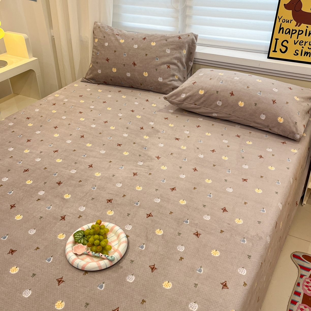 91家纺网 家纺一手货源 找家纺 小桃姐家纺 2025新款高克重牛奶绒印花床单单品床单床单单件 南瓜派