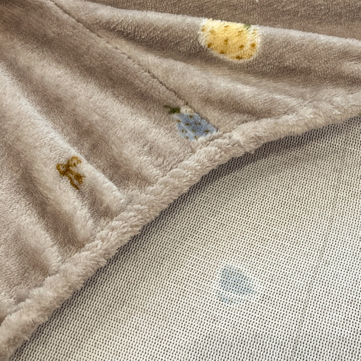 91家纺网 家纺一手货源 找家纺 小桃姐家纺 2025新款高克重牛奶绒印花床单单品床单床单单件 南瓜派