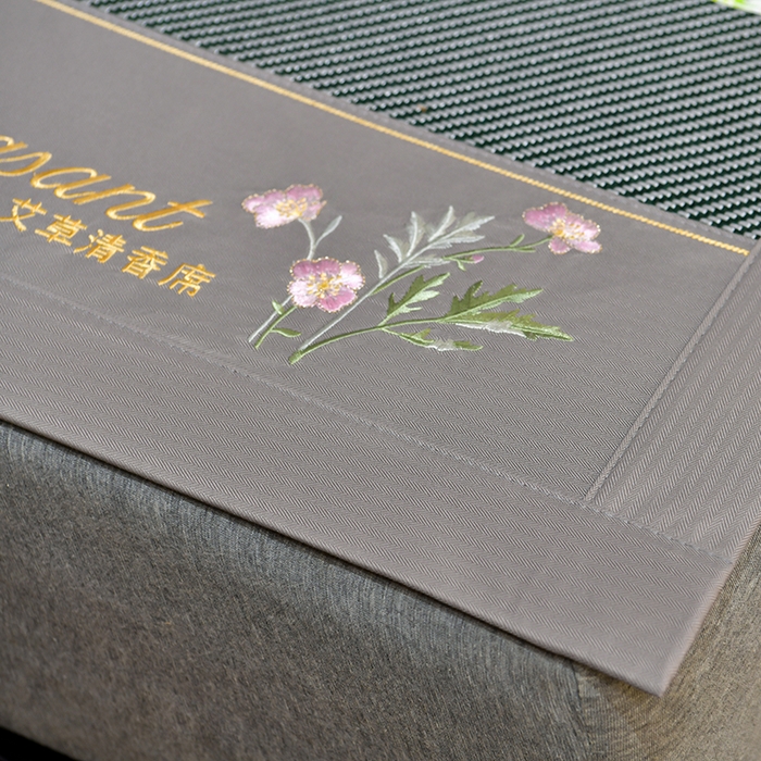 91家纺网 家纺一手货源 找家纺 小牛席业 2026新款艾草清香冰藤-双面席系列 艾草冰藤席-墨绿