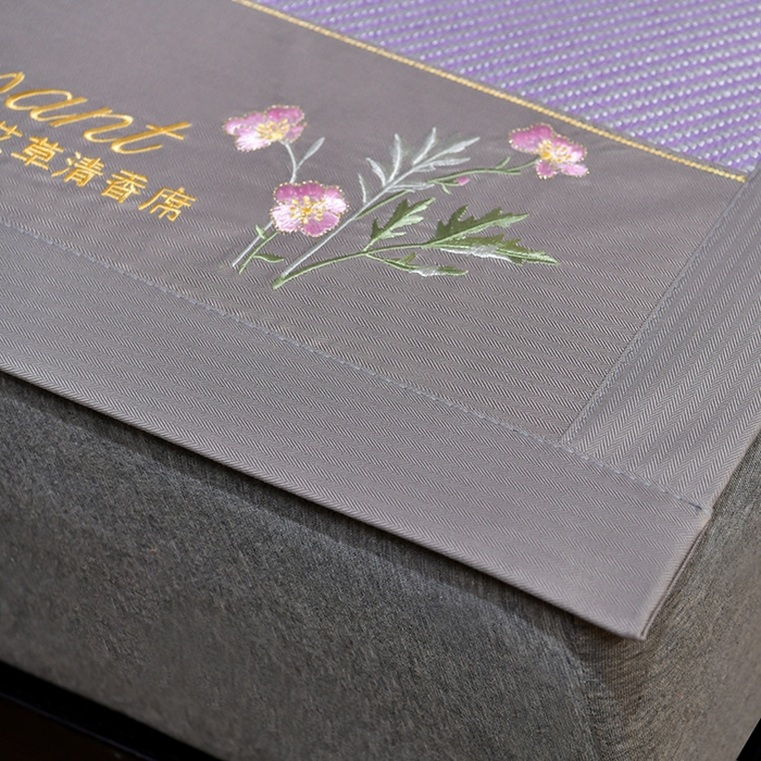 91家纺网 家纺一手货源 找家纺 小牛席业 2026新款艾草清香冰藤-双面席系列 艾草冰藤席-浅紫