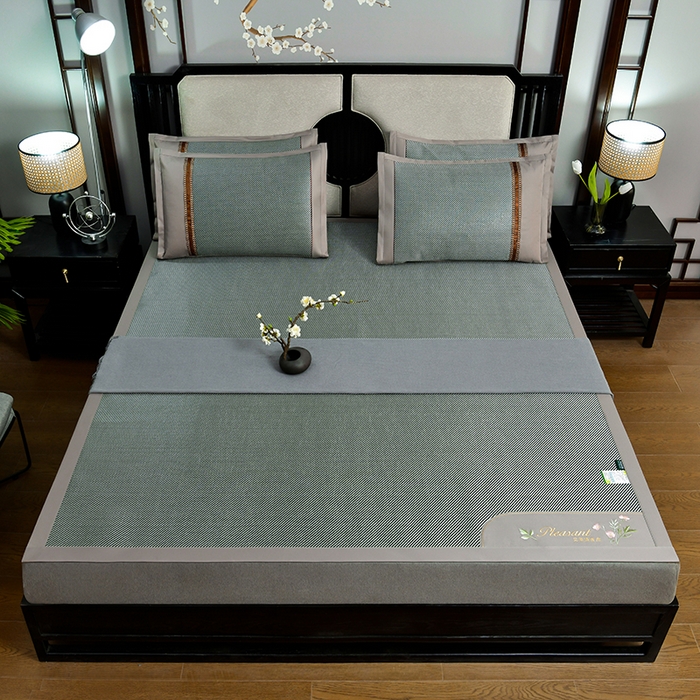 91家纺网 家纺一手货源 找家纺 小牛席业 2026新款艾草清香冰藤-双面席系列 艾草冰藤席-墨绿