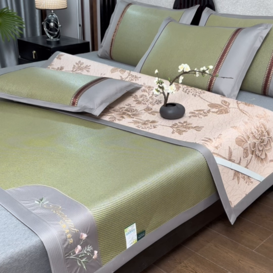 91家纺网 家纺一手货源 找家纺 小牛席业 2026新款艾草清香冰藤-双面席系列 艾草冰藤席-青柠