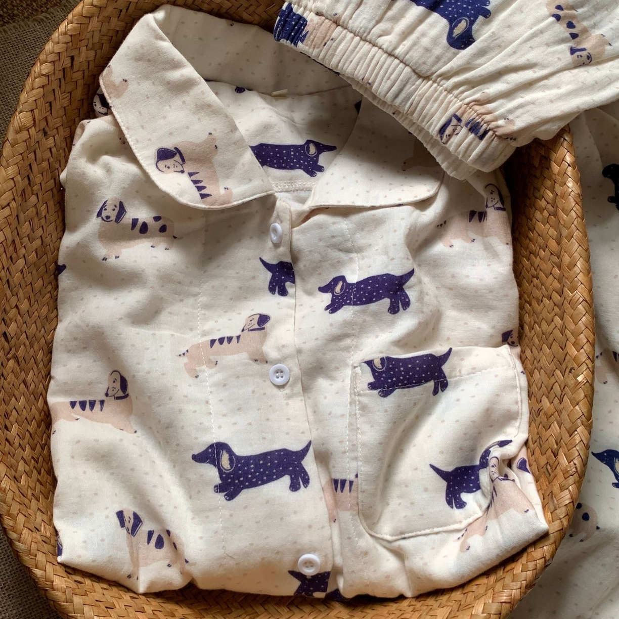 妍景家居生活馆 2026新款全棉纯棉双层纱睡衣 白波点腊肠狗