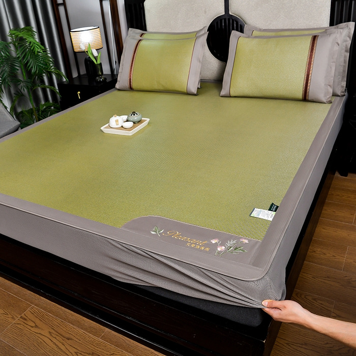 91家纺网 家纺一手货源 找家纺 小牛席业 2026新款艾草清香冰藤-双面席系列（床笠款） 艾草清香冰藤席系列（床笠款）-青柠