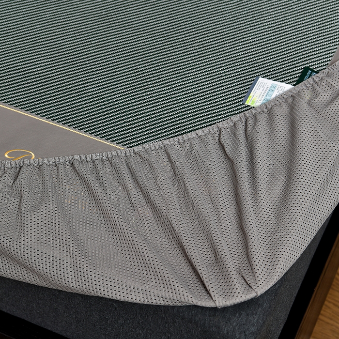 91家纺网 家纺一手货源 找家纺 小牛席业 2026新款艾草清香冰藤-双面席系列（床笠款） 艾草清香冰藤席系列（床笠款）-墨绿