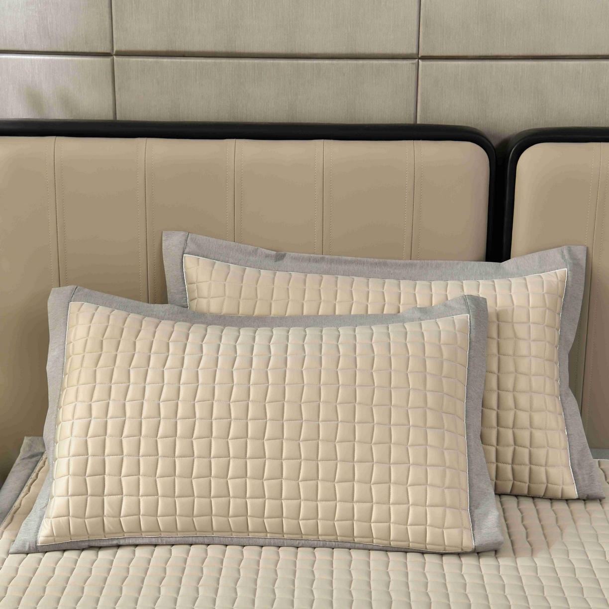 91家纺网 家纺一手货源 找家纺 （总）小牛席业 2026新款加厚款-小冰块乳胶枕套单枕套枕套单件（宽包边+嵌条工艺）