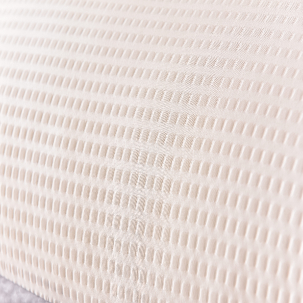 91家纺网 家纺一手货源 找家纺 小桃姐家纺 2025新款柔软透气云朵泡泡纱枕头枕芯 云朵泡泡纱枕-米白色-中枕