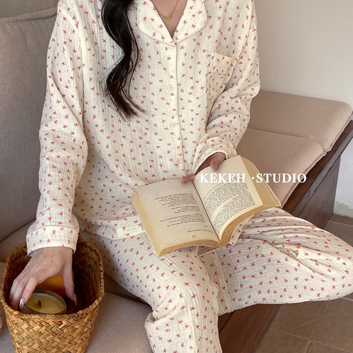 91家纺网 家纺一手货源 找家纺 妍景家居生活馆 2026新款翻领绉绉纱套装 满印蝴蝶结