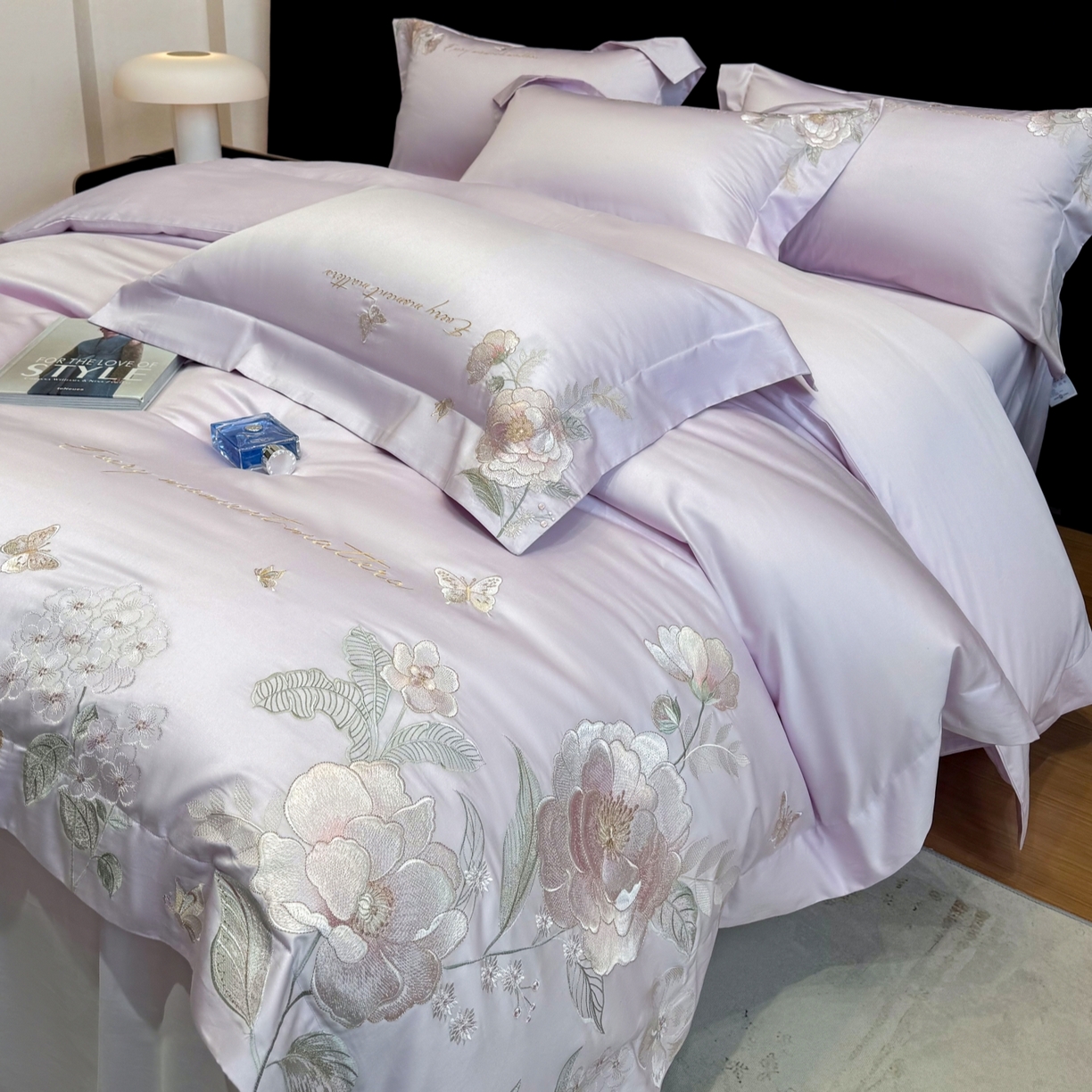 91家纺网 家纺一手货源 找家纺 星蕴家纺 2026新款贡缎50长绒棉绣花四件套-玛格丽 梦幻紫