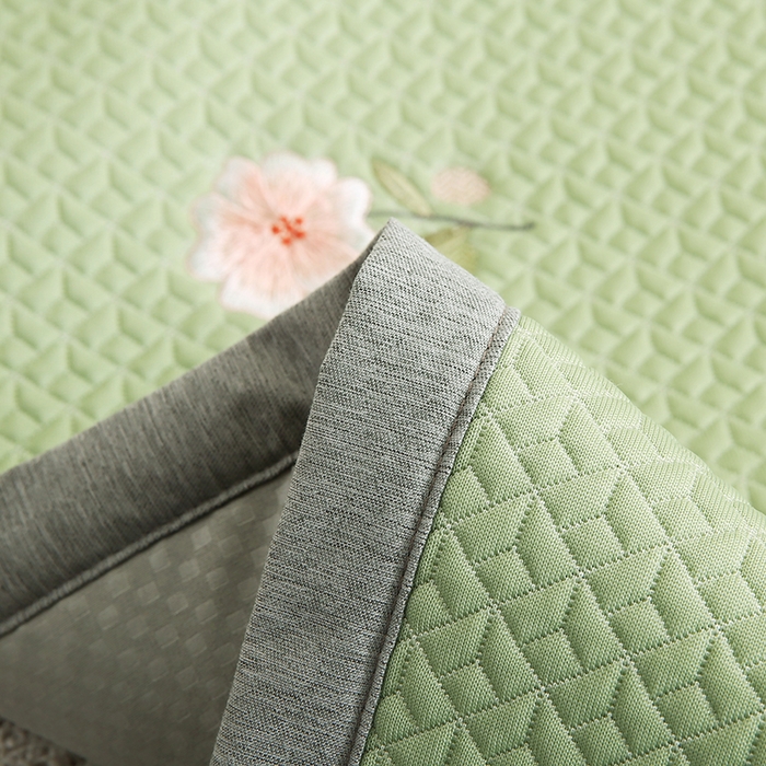 91家纺网 家纺一手货源 找家纺 小牛席业 2026新款鲜花刺绣冷感豆豆枕套单枕套枕套单件 绿色