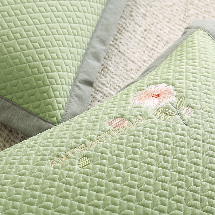 91家纺网 家纺一手货源 找家纺 小牛席业 2026新款鲜花刺绣冷感豆豆枕套单枕套枕套单件 绿色