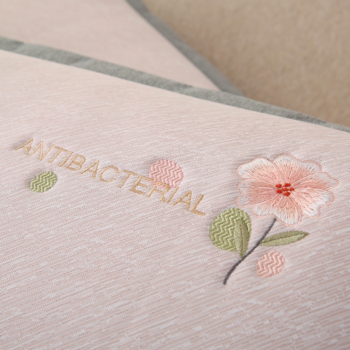 91家纺网 家纺一手货源 找家纺 （总）小牛席业 2026新款鲜花刺绣凉感冰丝枕套单枕套枕套单件