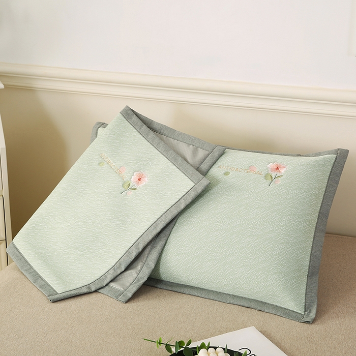 91家纺网 家纺一手货源 找家纺 小牛席业 2026新款鲜花刺绣凉感冰丝枕套单枕套枕套单件 鲜花凉感冰丝枕套-绿色