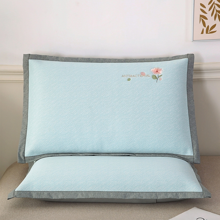 91家纺网 家纺一手货源 找家纺 小牛席业 2026新款鲜花刺绣凉感冰丝枕套单枕套枕套单件 鲜花凉感冰丝枕套-蓝色