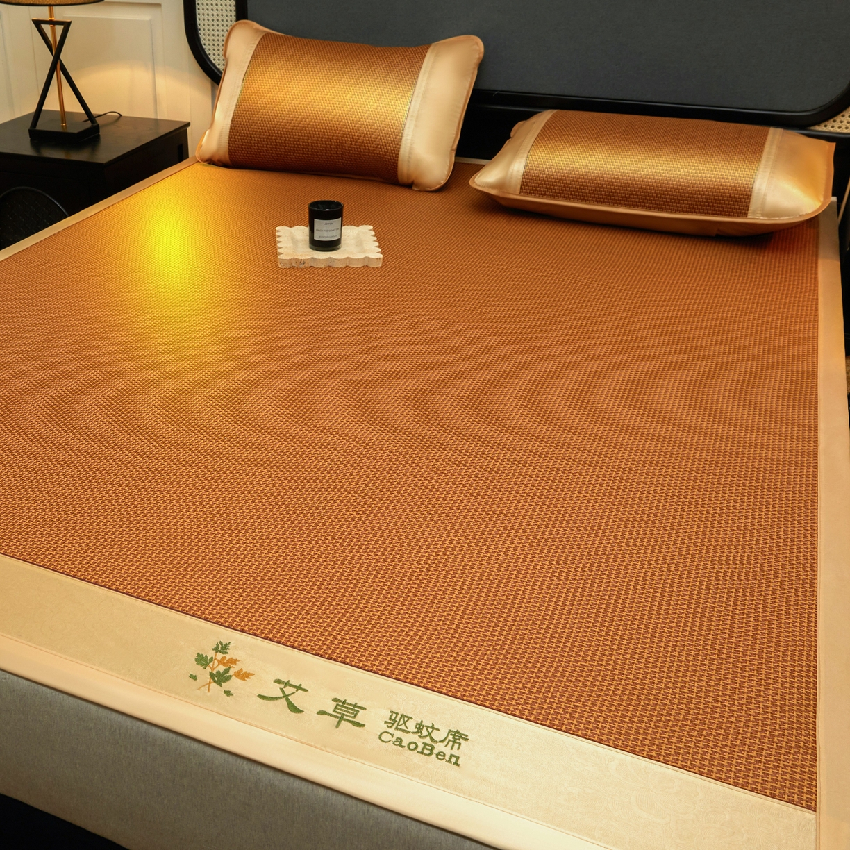 91家纺网 家纺一手货源 找家纺 小桃姐家纺 2025新款舒适艾草刺绣藤席养身席单面席中国风凉席席子 艾草刺绣-步步高