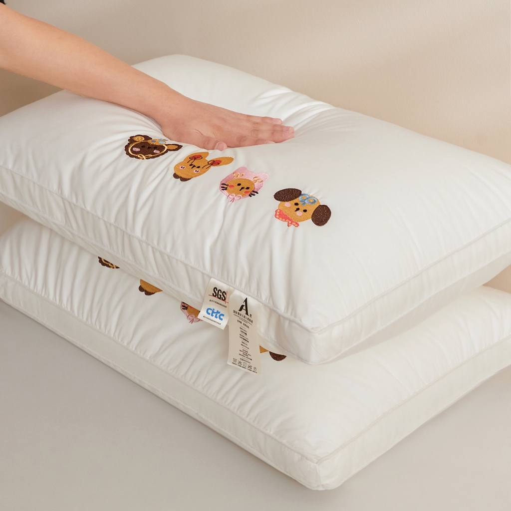 （总）小桃姐家纺 2025新款全棉纯棉刺绣枕芯卡通动物刺绣立体柔软枕芯枕头