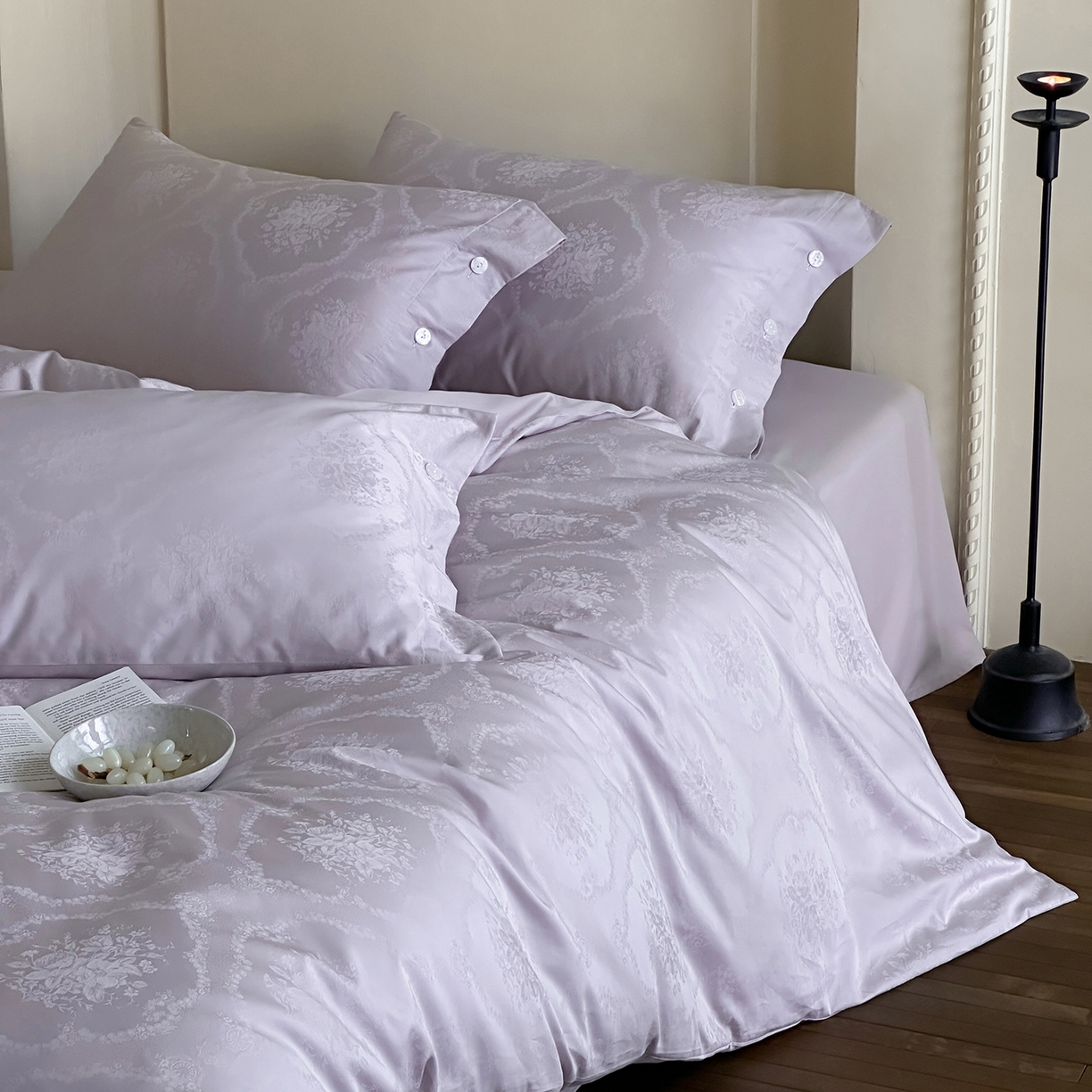 91家纺网 家纺一手货源 找家纺 （总）三味舒屋 2026新款长绒棉全棉提花四件套-恋春系列-场景一