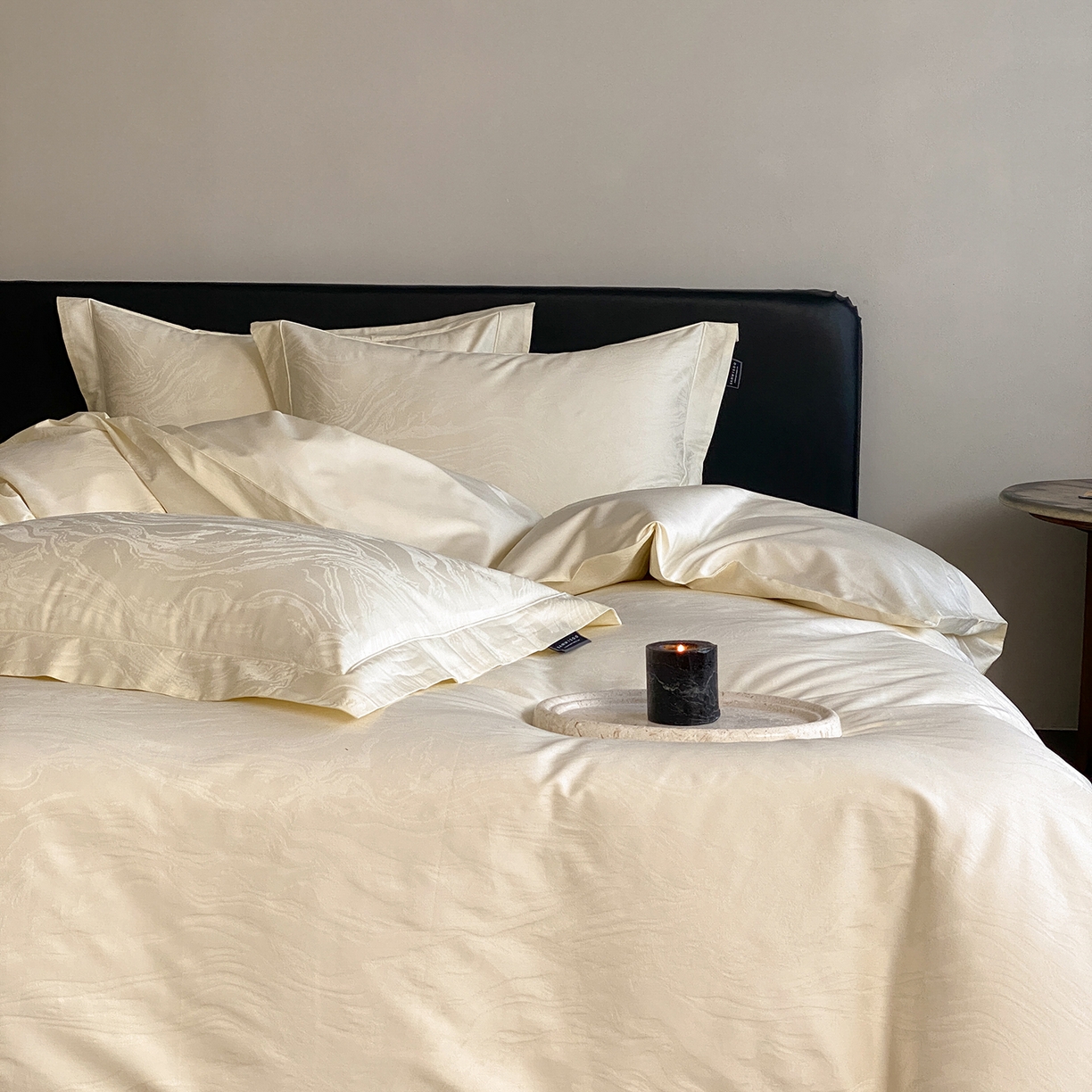 91家纺网 家纺一手货源 找家纺 三味舒屋 2026新款长绒棉全棉提花四件套-鹿汀系列 鹿汀象牙白