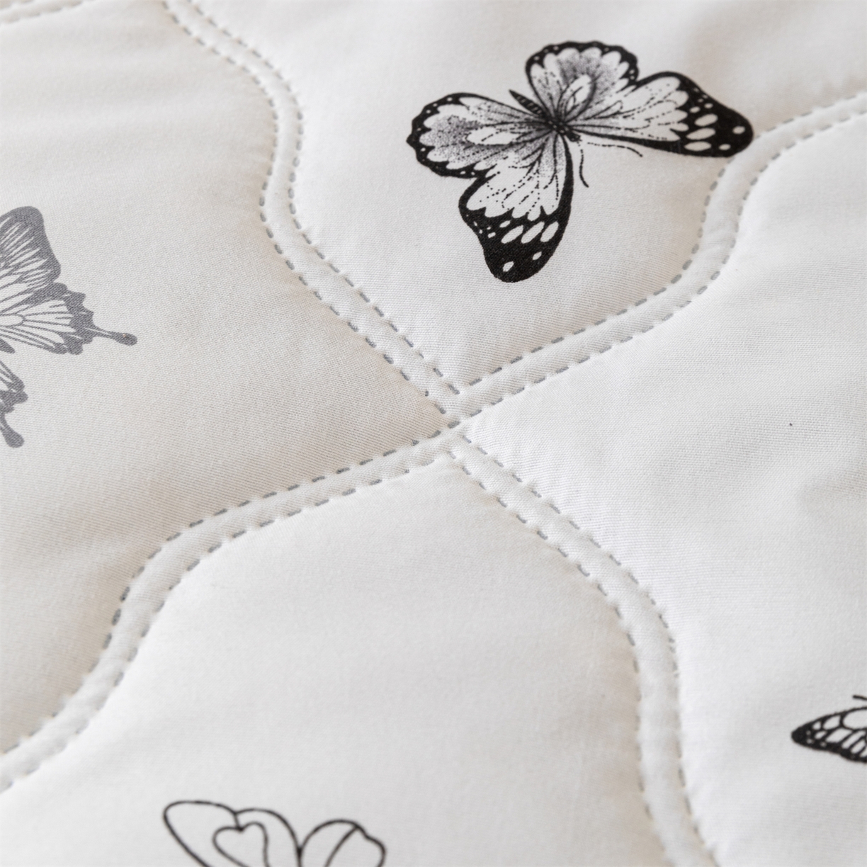 91家纺网 家纺一手货源 找家纺 （总）伊凡 2025新款亲肤磨毛印花夏凉被空调被子薄盖毯被