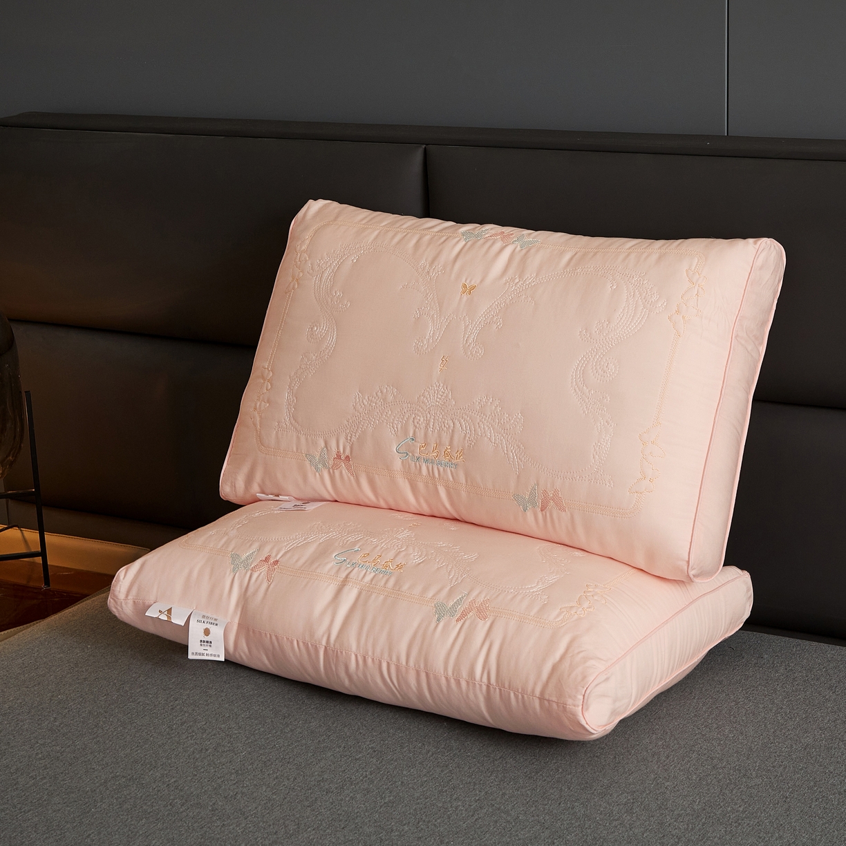 91家纺网 家纺一手货源 找家纺 小桃姐家纺 2025新款巴马蚕丝枕枕头枕芯 巴马蚕丝枕-粉色