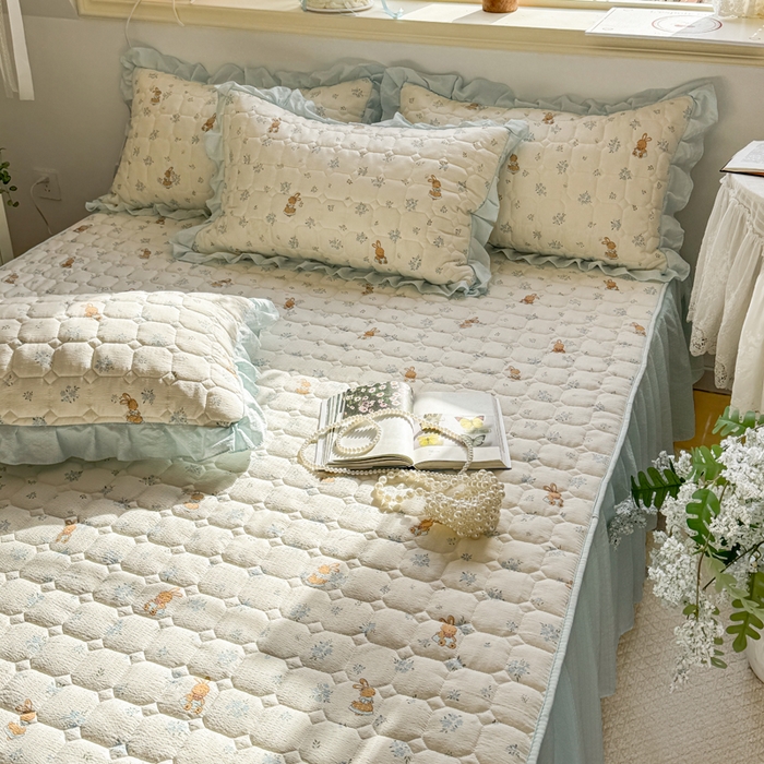 91家纺网 家纺一手货源 找家纺 禧缘家纺（原梦想家） 2026新款小清新皱皱纱木棉床裙式床笠印花单枕套 兔兔