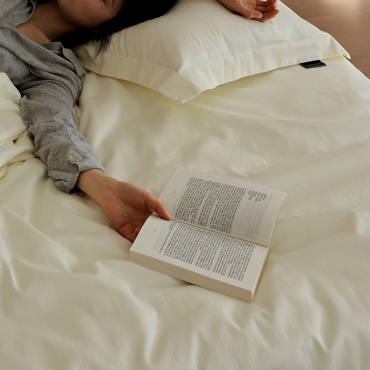 91家纺网 家纺一手货源 找家纺 三味舒屋 2026新款长绒棉全棉提花四件套-尼亚系列 尼亚象牙白