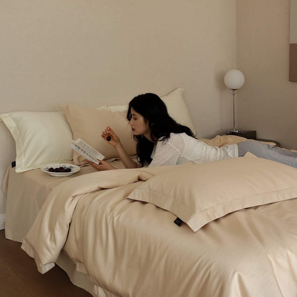 91家纺网 家纺一手货源 找家纺 三味舒屋 2026新款长绒棉全棉提花四件套-尼亚系列 尼亚星光金