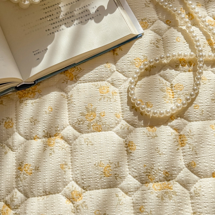 91家纺网 家纺一手货源 找家纺 禧缘家纺（原梦想家） 2026新款小清新皱皱纱木棉床裙式床笠印花四件套 沐春