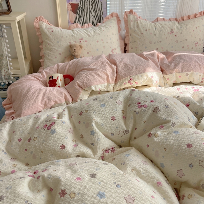 91家纺网 家纺一手货源 找家纺 迪梦姿家纺 2026新款高克重泡芙纱泡泡纱床盖款四件套系列 躲猫猫