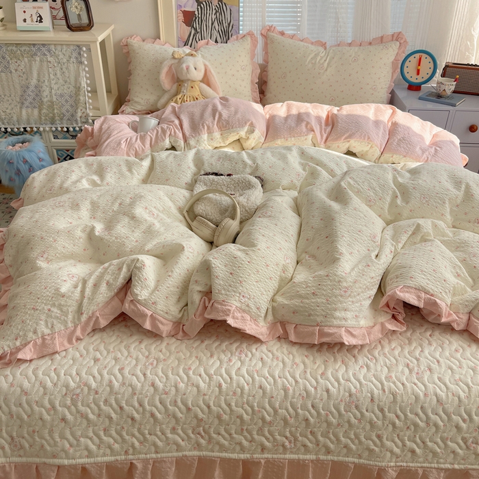 91家纺网 家纺一手货源 找家纺 迪梦姿家纺 2026新款高克重泡芙纱泡泡纱床盖款四件套系列 春日甜桃心米