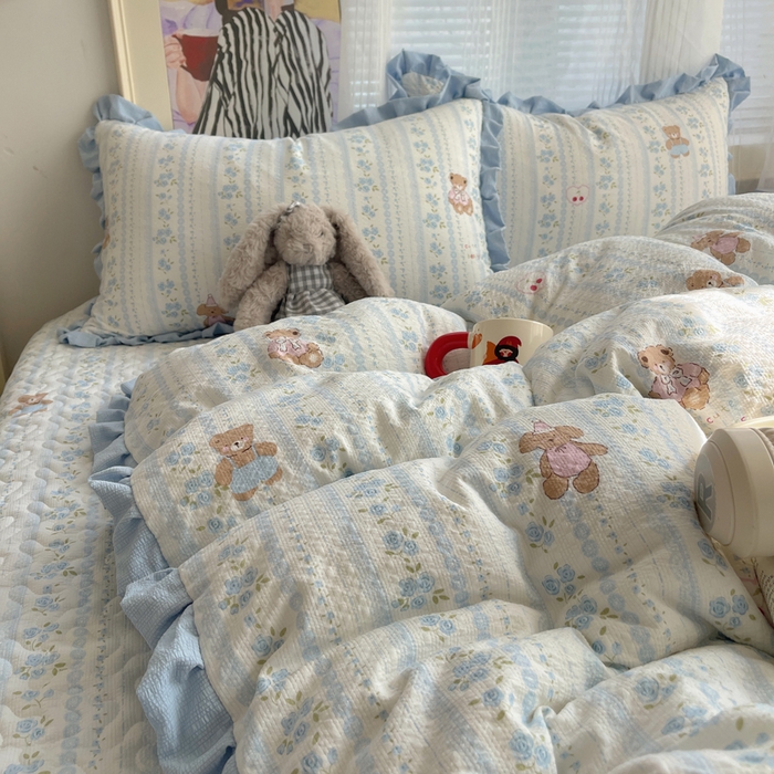 91家纺网 家纺一手货源 找家纺 迪梦姿家纺 2026新款高克重泡芙纱泡泡纱床盖款四件套系列 纯宅熊