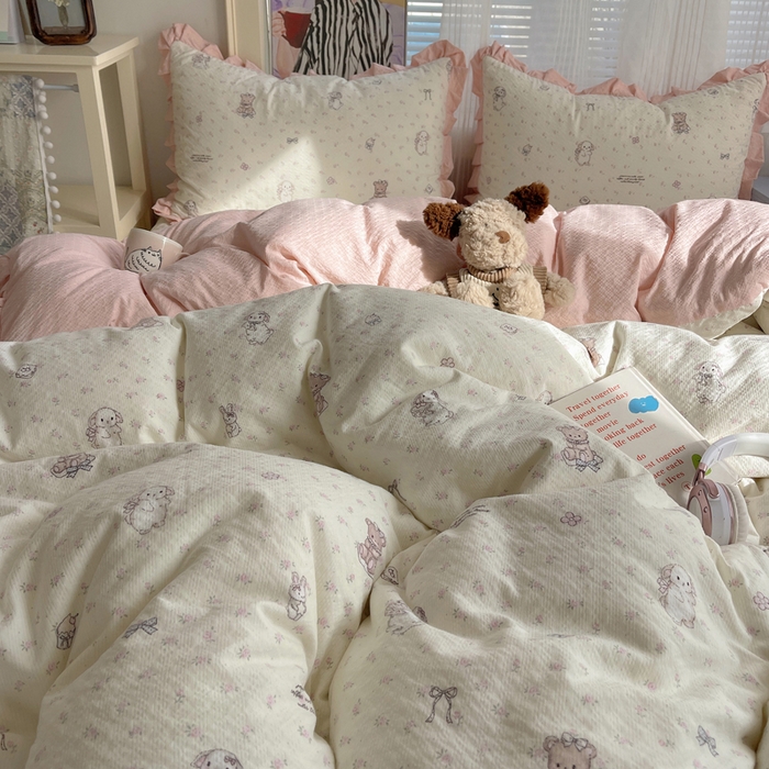 91家纺网 家纺一手货源 找家纺 迪梦姿家纺 2026新款高克重泡芙纱泡泡纱床盖款四件套系列 悦悦小兔