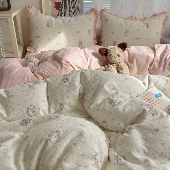 91家纺网 家纺一手货源 找家纺 迪梦姿家纺 2026新款高克重泡芙纱泡泡纱床盖款四件套系列 悦悦小兔