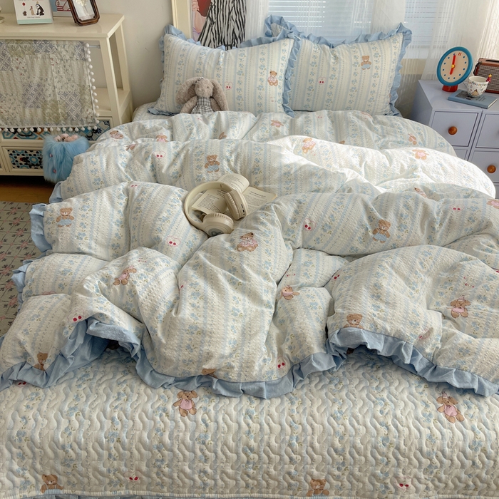 91家纺网 家纺一手货源 找家纺 迪梦姿家纺 2026新款高克重泡芙纱泡泡纱床盖款四件套系列 纯宅熊