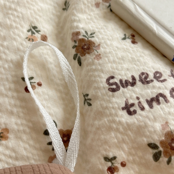 91家纺网 家纺一手货源 找家纺 迪梦姿家纺 2026新款高克重泡芙纱泡泡纱床盖款四件套系列 田园兔