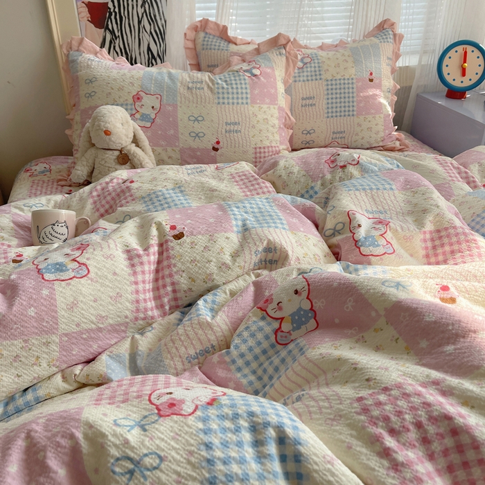 91家纺网 家纺一手货源 找家纺 迪梦姿家纺 2026新款高克重泡芙纱泡泡纱床盖款四件套系列 甜喵块块