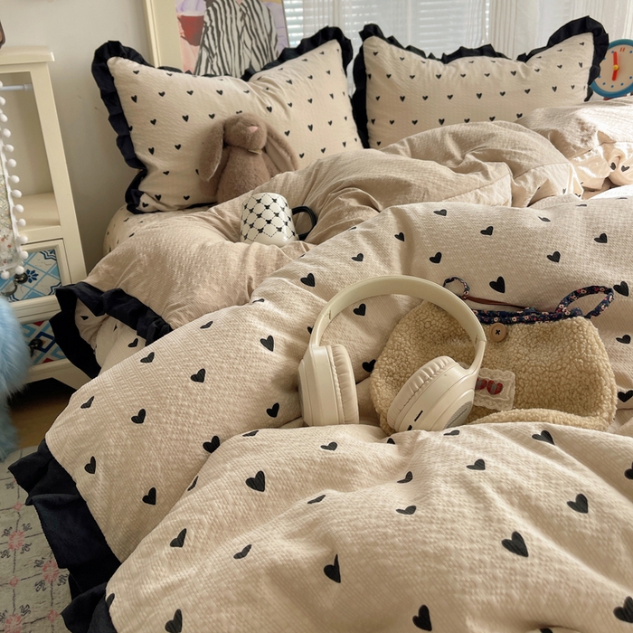 91家纺网 家纺一手货源 找家纺 迪梦姿家纺 2026新款高克重泡芙纱泡泡纱床盖款四件套系列 甜心咖絮