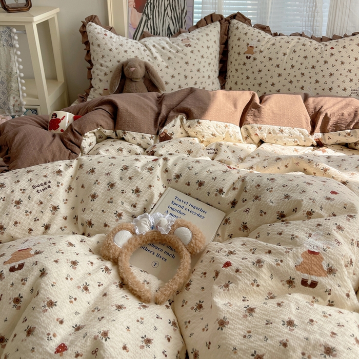 91家纺网 家纺一手货源 找家纺 迪梦姿家纺 2026新款高克重泡芙纱泡泡纱床盖款四件套系列 田园兔