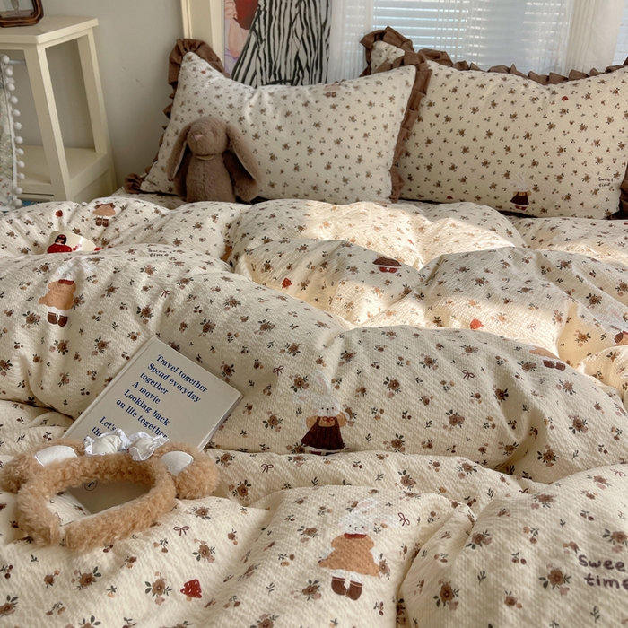 91家纺网 家纺一手货源 找家纺 迪梦姿家纺 2026新款高克重泡芙纱泡泡纱床盖款四件套系列 田园兔