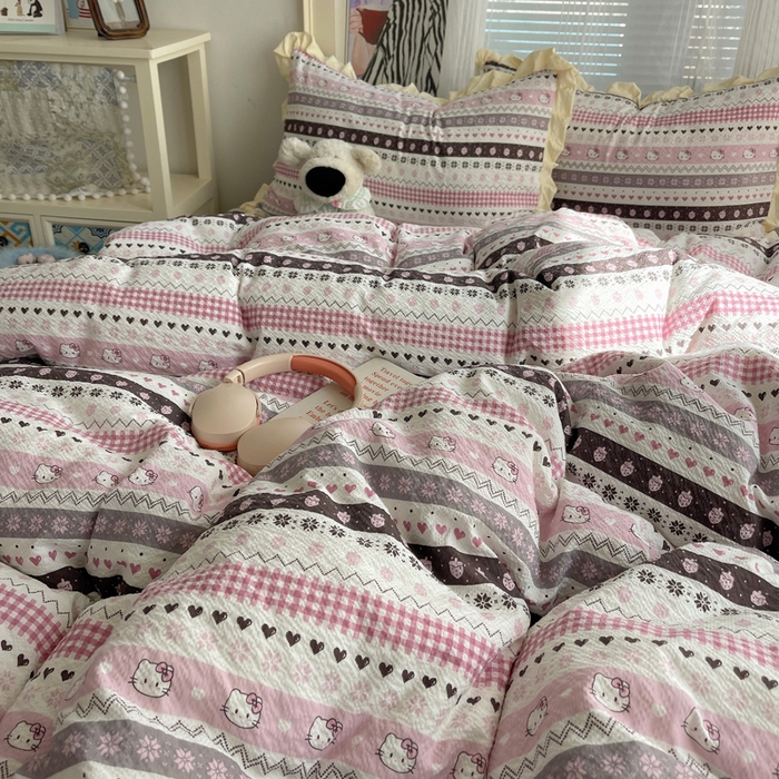 91家纺网 家纺一手货源 找家纺 迪梦姿家纺 2026新款高克重泡芙纱泡泡纱床盖款四件套系列 猫咪集粉