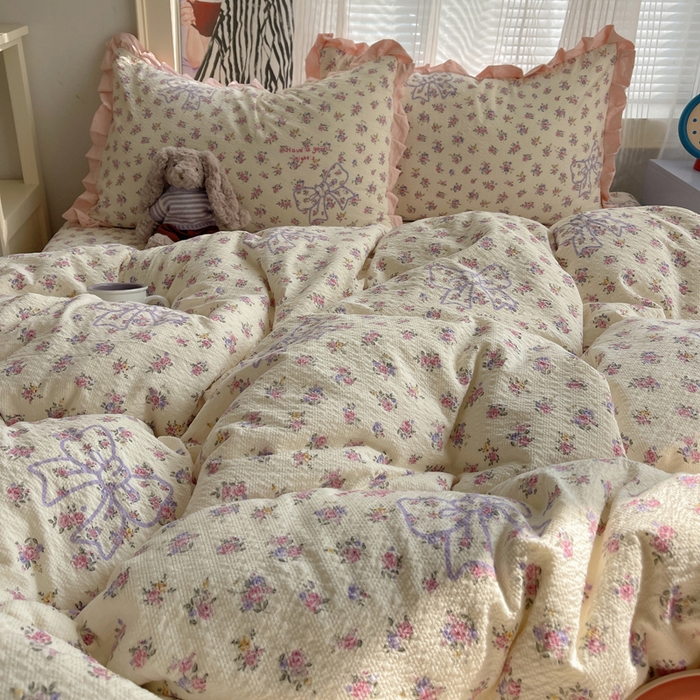 91家纺网 家纺一手货源 找家纺 迪梦姿家纺 2026新款高克重泡芙纱泡泡纱床盖款四件套系列 星野蝴蝶结