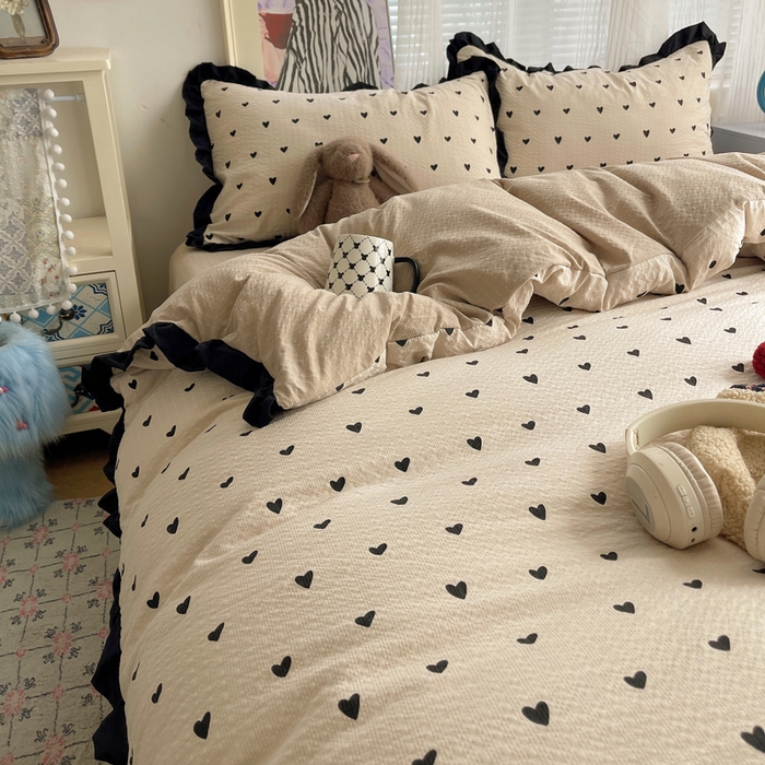 91家纺网 家纺一手货源 找家纺 迪梦姿家纺 2026新款高克重泡芙纱泡泡纱床单款四件套系列 甜心咖絮