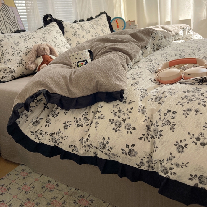 91家纺网 家纺一手货源 找家纺 迪梦姿家纺 2026新款高克重泡芙纱泡泡纱床单款四件套系列 只闻花香